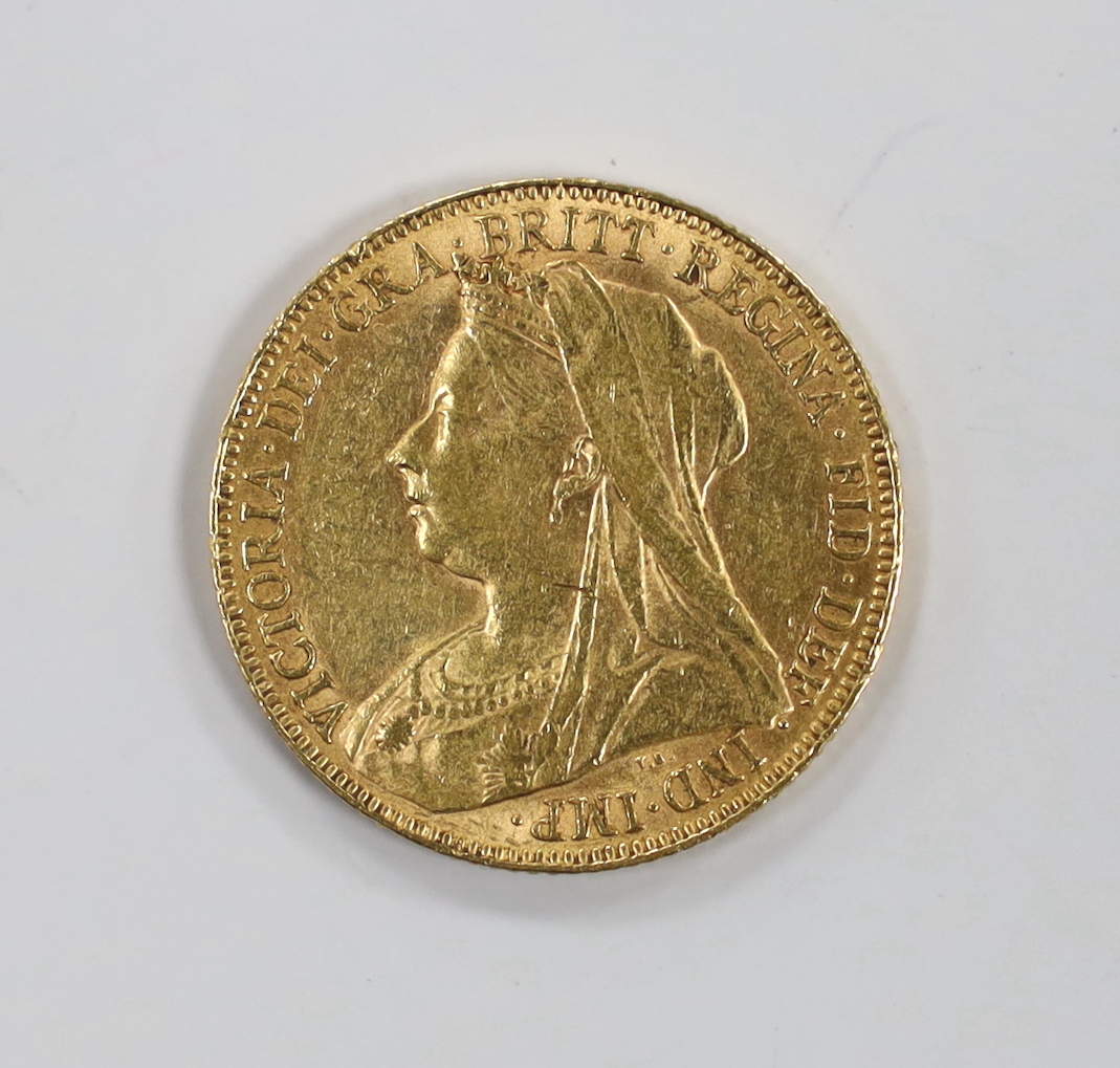 British coins, a Victoria gold sovereign, 1900, VF